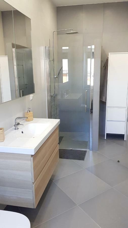 Apartament Paderewskiego 12M2 Svinoústí Exteriér fotografie